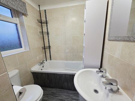 1 bedroom terraced house to rent - Photo 5