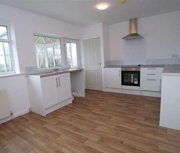 All Alone Road, Idle, Bradford, BD10 - Photo 5