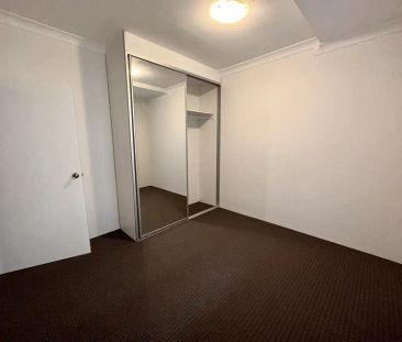 “Modern & Convenient Ground-Floor Living” - Photo 6