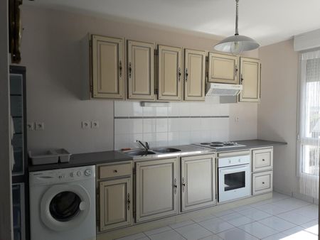 Location Appartement 2 pièces 54m² ST NAZAIRE 44600 - Photo 3