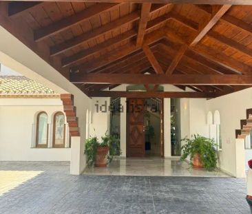 Alquiler de casa o chalet independiente en CL Istan De - Photo 4