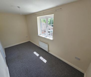 2 bed semi-detached to rent on Ilkeston, Babbington Close, DE7 - Photo 5