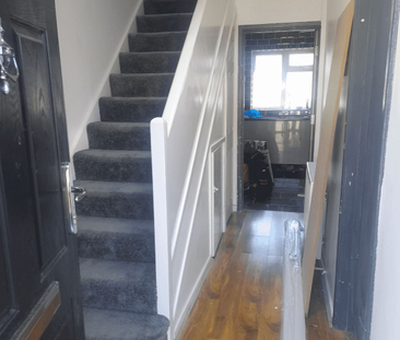 Hadlow Road, Welling, DA16 - Photo 2