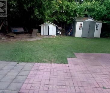 23 GLASS DR (UPPER UNIT) DRIVE - Photo 5