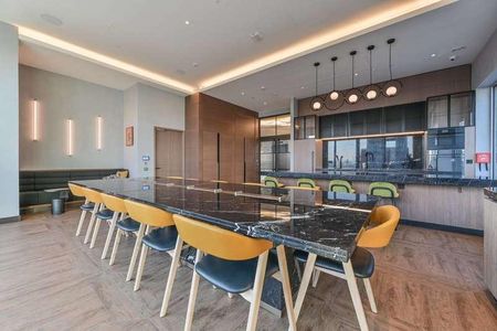 Bloom East, Nine Elms Lane, Nine Elms, SW11 - Photo 5