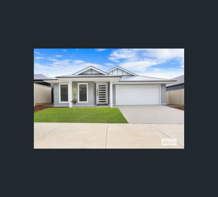 13 Axford Boulevard, Wodonga, Vic 3690 - Photo 2