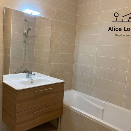 Location Appartement 3 pièces 59m² EVIAN LES BAINS 74500 - Photo 3