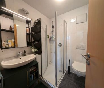 Gepflegte 2-Zimmer-Souterrain-Wohnung in ruhiger Lage mit Stellplatz - Photo 4