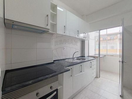 Apartamento T2 - Photo 3