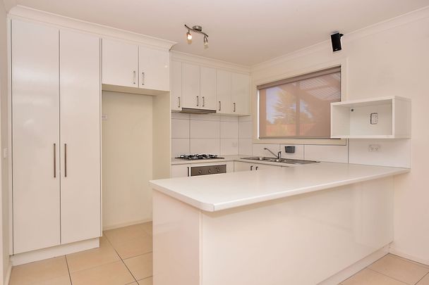 3/32B William Road, Carrum Downs VIC 3201 - Apartment For Rent | Domain - Photo 1