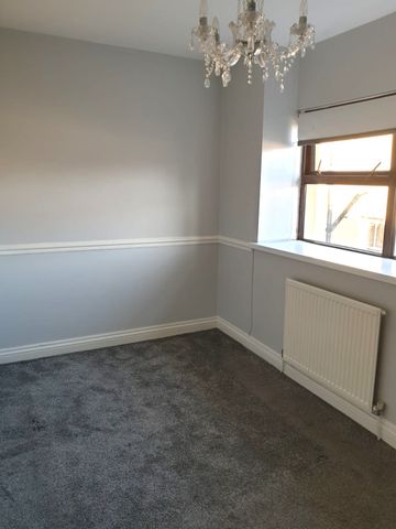 £600 PCM, Two Bedroom Duplex with Garden and Allocated Parking in Upper Salisbury Street, Tredegar, NP22 3PU - Photo 2