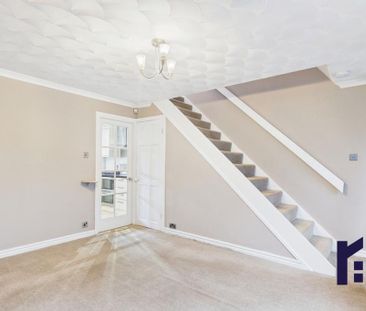 2 bedroom semi-detached house to rent - Photo 2