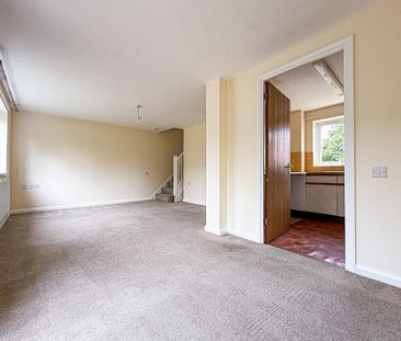 2 bedroom semi-detached house to rent - Photo 3
