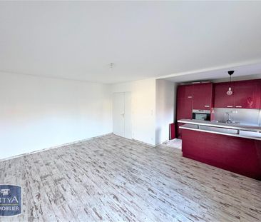 Location Appartement 3 pièces 63m² LILLE 59000 - Photo 3