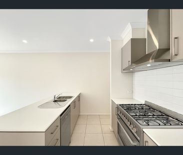 45 Freesia Drive, Wallan, Vic 3756 - Photo 1