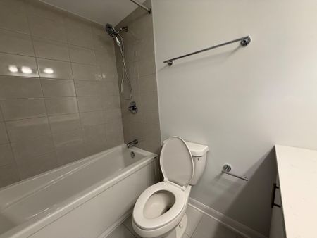 For Lease - 1217 Creekway Private, Kanata, Ontario - Photo 2