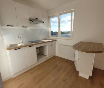 Location Appartement 2 pièces 51m² CAMBRAI 59400 - Photo 5