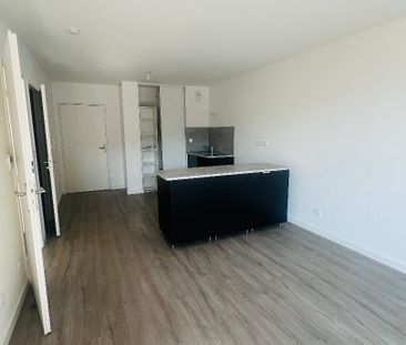 Location appartement 2 pièces, 41.98m², Fleury-les-Aubrais - Photo 1