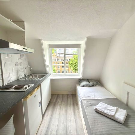 Sussex Gardens, Paddington, London, W2 - Photo 4