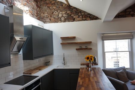 2 Bed Flat, Cliftonwood, BS8 - Photo 5