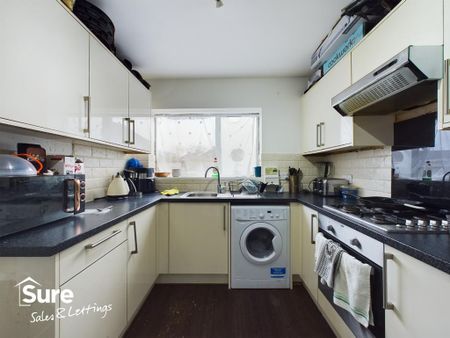 1 bedroom semi-detached house to rent - Photo 4