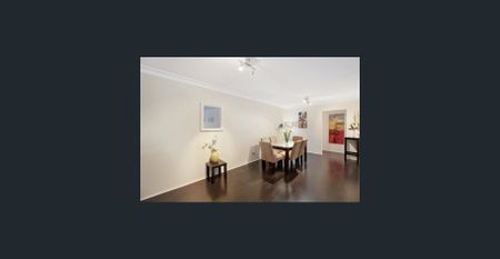 GROUND FLOOR APARTMENT - Photo 5