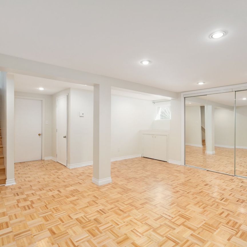 52 Av. de Portsmouth, Pointe-Claire - Photo 1