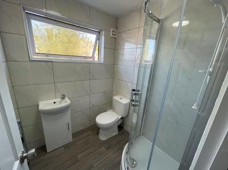 John Rous Avenue, Coventry, CV4 - Photo 3