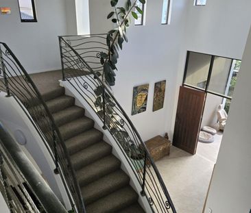 Home self contained accommodation - Photo 4