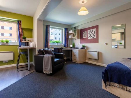 Studio to rent - Photo 5