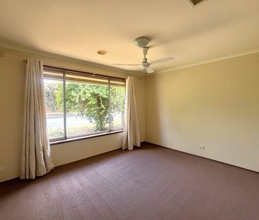 4 Bedroom Family Home - Photo 5