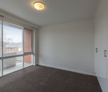 4/306 Glen Eira Road, Elsternwick VIC 3185 - Apartment For Rent | D... - Photo 1