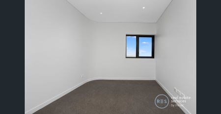 Spacious 2 Bedroom + Study Room in St Leonards Square - Photo 4