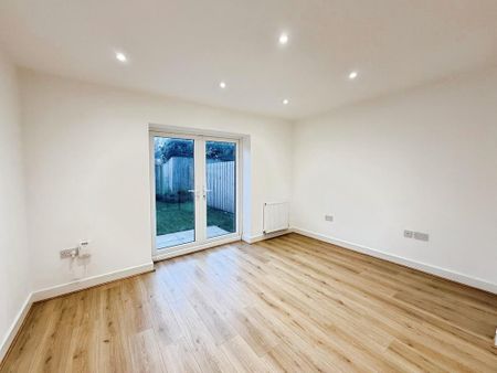 3 bedroom house to rent - Photo 2