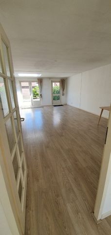 Huis te huur: Joke Smitstraat 37 1862 DD Bergen (NH) - Photo 4