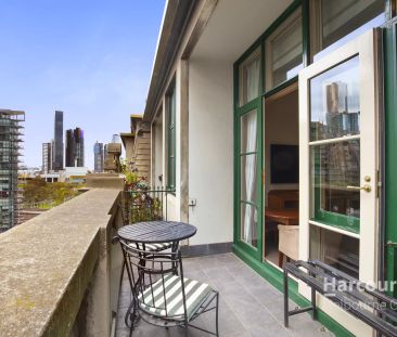 Iconic 'The Grand' - Furnished - Electricity & Cold Water usage Inc... - Photo 5