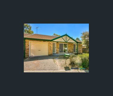 Charming Townhouse in Seven Hills - Photo 5