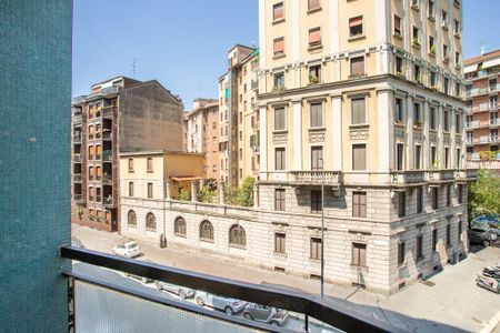 Via Giuseppe Antonio Borgese, Milan, Lombardy 20154 - Photo 5