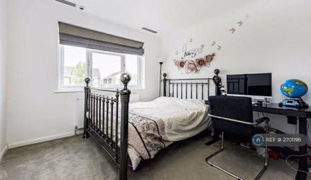 3 bedroom detached house to rent - Photo 4