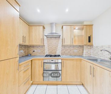 2 bedroom terraced house to rent - Photo 4