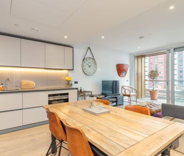 1 Bed Flat, Faraday House, SW11 - Photo 2