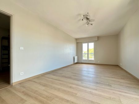 Location Appartement 3 pièces 65m² PAIMPOL 22500 - Photo 3