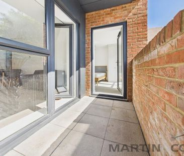 2 bedroom flat to rent - Photo 4
