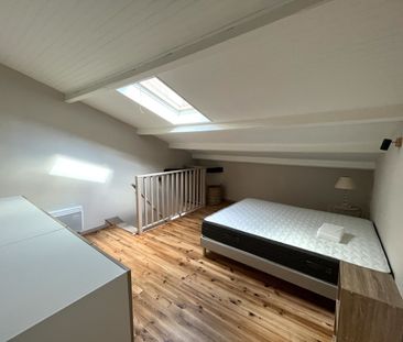 Location Appartement 1 pièce 33m² - Photo 4