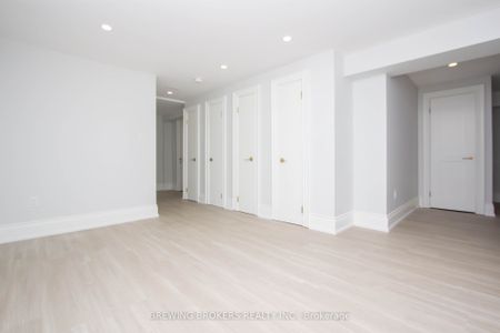 Detached Home For Lease | N8147164 - Photo 3