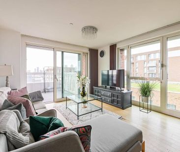 3 bedroom flat to rent - Photo 3