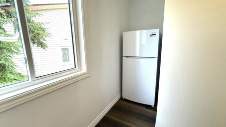 For Lease - 56 Skylark Drive Unit# Upper level Unit 2, Hamilton, Ontario - Photo 3