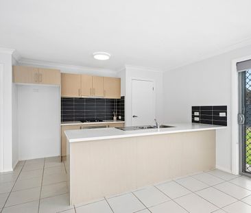 Modern Styling & Convenient Living - Photo 5