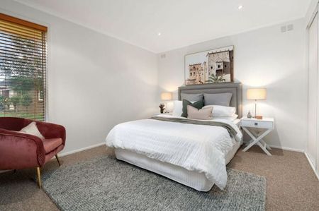 544 Colleen Place, Lavington - Photo 4