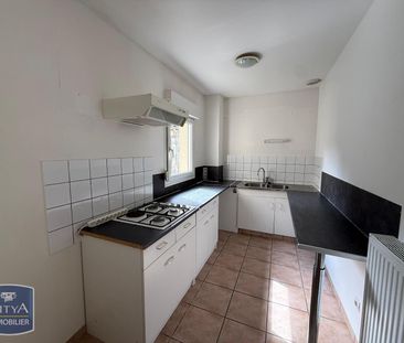 Location Maison 4 pièces 120m² DAMIGNY 61250 - Photo 4